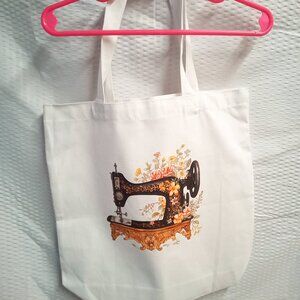White Tote Bag – Vintage Sewing Machine with Floral Decor | Crafty & Cute